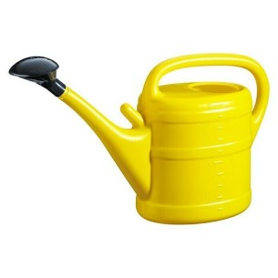 REGADERA 8 LT RIEGOLUX AMARILLA
